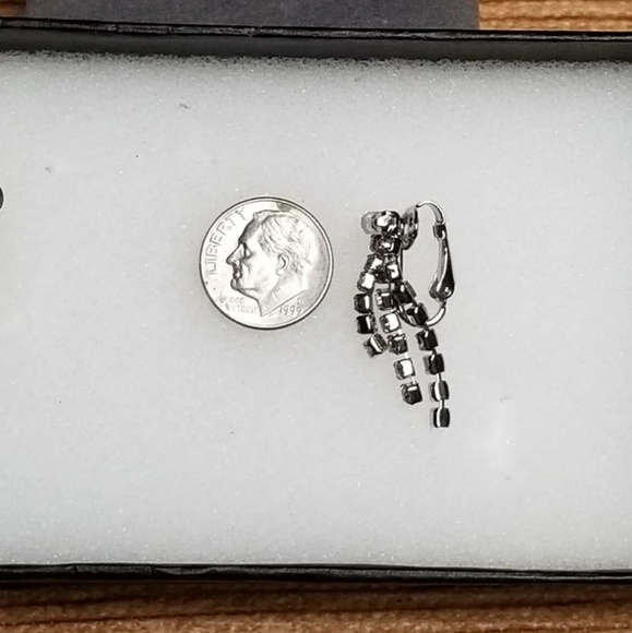 Womens Clip on Earings - Picture 5 of 5